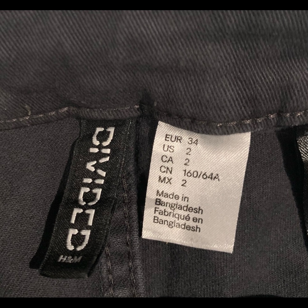 BEST Fit High Rise Jeans - Picture 3 of 3